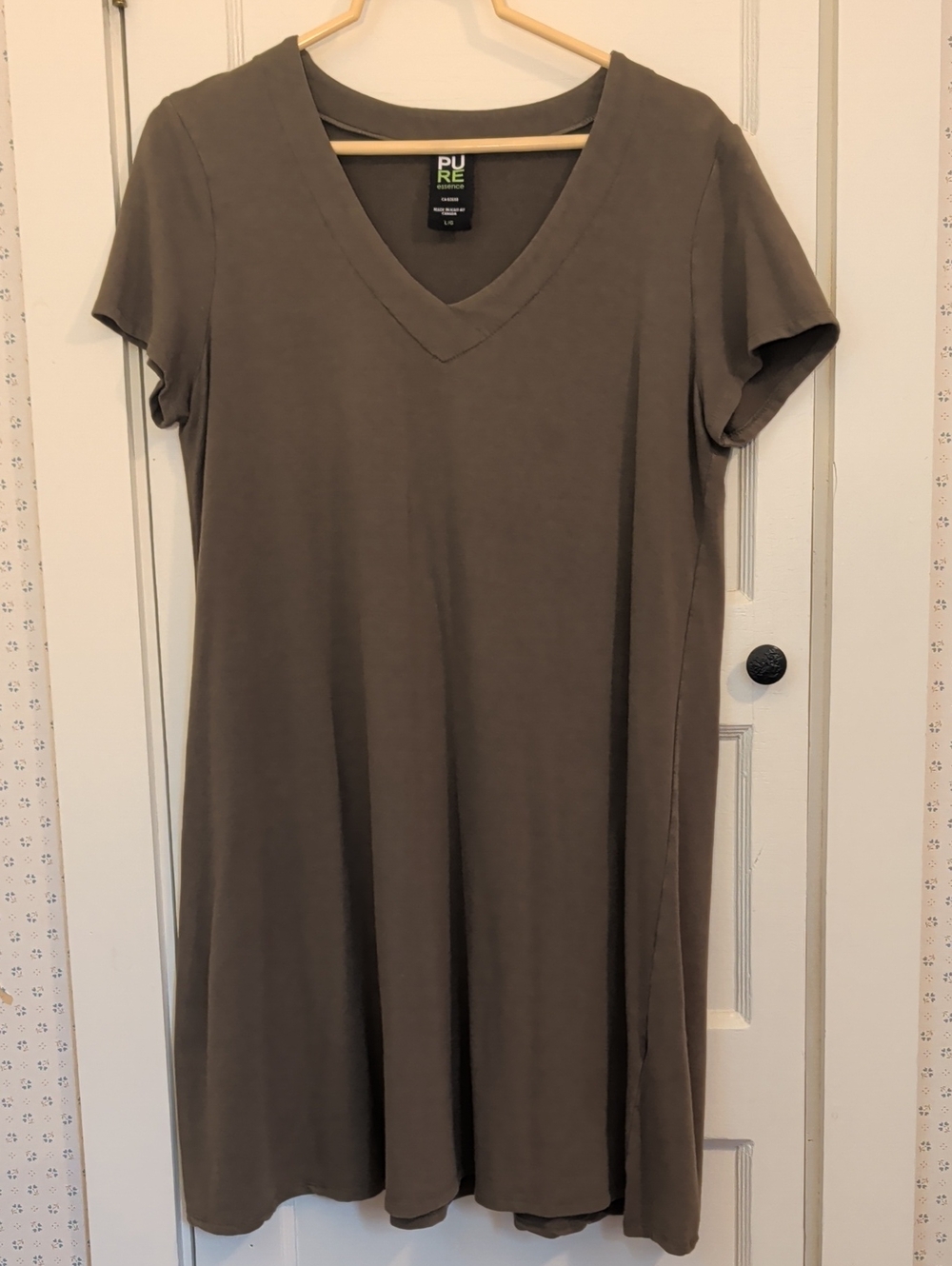 Pure Essence L dress VNeck Short Sleeve Bamboo cotton Natural Fibers Olive Green